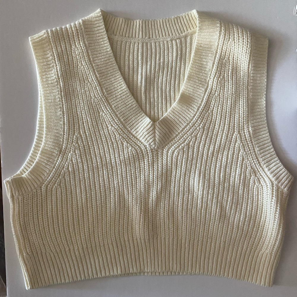 Cream Ribbed Cropped Sweater Vest Top